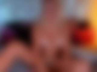 katarinapetrovax's Live Sex Cam Show