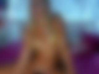 katarinapetrovax's Live Sex Cam Show