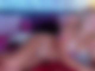 Spettacolo in cam dal vivo con katarinapetrovax - Blonde Hair Dildo su Camsoda