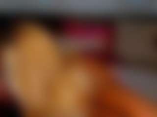 Live cam show with katarinapetrovax - Athletic Shaved Pussy on Dolls Live