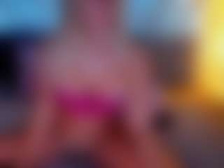 katarinapetrovax's Live Sex Cam Show