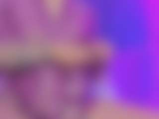 Live cam show with melanyqueen - Smoking on MyBangCams