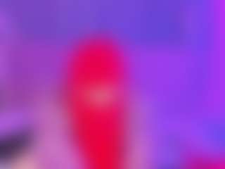 Live cam show with melanyqueen - Smoking on Latina Girls