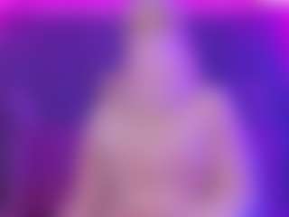 Live cam show with melanyqueen - Athletic Public on livesexfox.com