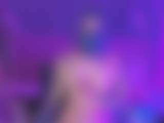 Pokaz na żywo z melanyqueen - Butt Plug na Camsoda
