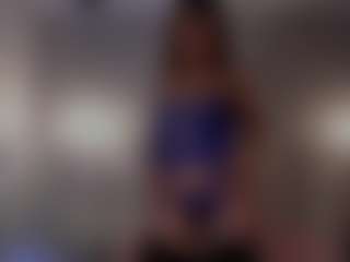 Live cam show with Sra. NATASHA WALKER - Cum Curvy on slutload