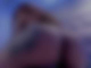 Live cam show with Sra. NATASHA WALKER - Brown Eyes BBW on Hubzter Live
