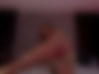 Live cam show with Sra. NATASHA WALKER - Orgasm on Camsoda