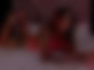 Live cam show with Sra. NATASHA WALKER - Blonde Hair Petite on Camsoda