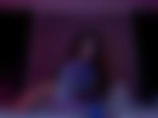 Live cam show with Sra. NATASHA WALKER - Petite Toys on Camsoda