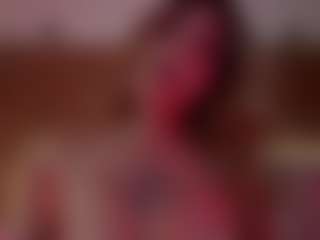 Live cam show with Sra. NATASHA WALKER - Landingstrip on Uber Horny