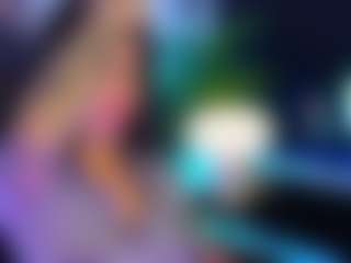 Live cam show with Martina - Cum on crypto-cams