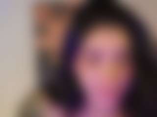 Live cam show with Martina - Fingers on xDating