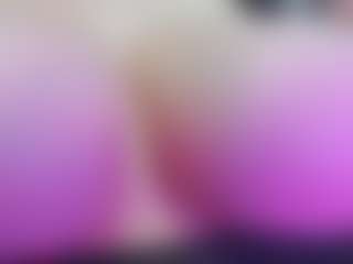 Live cam show with juliana-bigboobs - Moaning on Stripli.com
