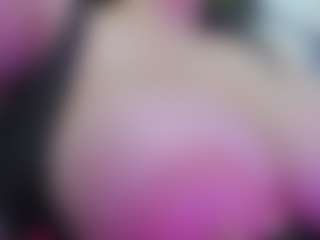 juliana-bigboobs MILF webcam performer live streaming