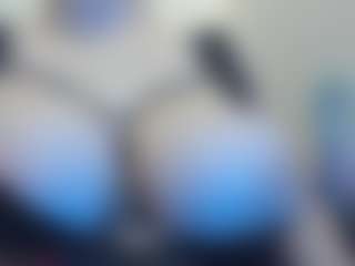 juliana-bigboobs's Live Sex Cam Show