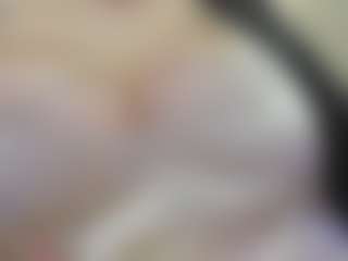 juliana-bigboobs's Live Sex Cam Show
