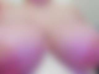 Live cam show with juliana-bigboobs - Handjob on Hubzter Live