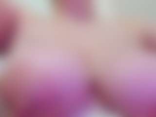 Live cam show with juliana-bigboobs - Deepthroat on sexylive.show
