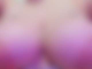 juliana-bigboobs MILF webcam performer live streaming