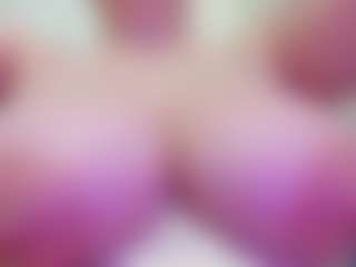 juliana-bigboobs MILF webcam performer live streaming