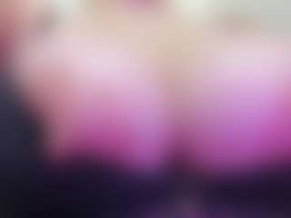 Live cam show with juliana-bigboobs - Mature on Gym Cam Girls