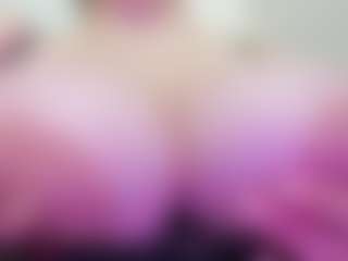 Live cam show with juliana-bigboobs - Fingering MILF on Streamer API