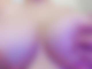 Live cam show with juliana-bigboobs - Amateur Mature on fapnchat