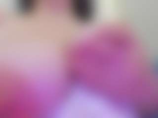 juliana-bigboobs's Live Sex Cam Show