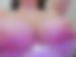 juliana-bigboobs's Live Sex Cam Show