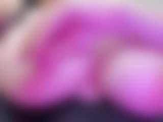 Live cam show with juliana-bigboobs - BBW on livesuperchat.net