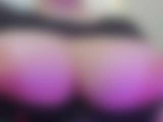 Live cam show with juliana-bigboobs - Mature on sexylive.show