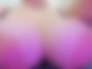 Live cam show with juliana-bigboobs - Lush MILF on CamSodaAdn