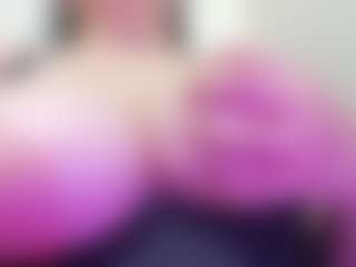 Live cam show with juliana-bigboobs - BBW MILF on SpankPalCams