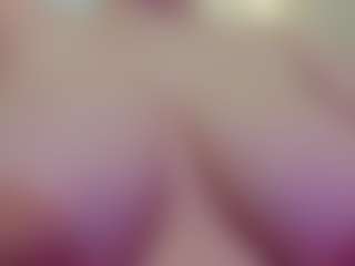 juliana-bigboobs MILF webcam performer live streaming