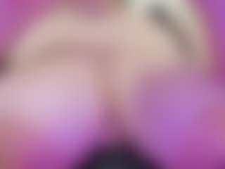 juliana-bigboobs's Live Sex Cam Show