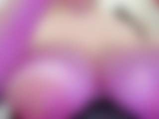 juliana-bigboobs's Live Sex Cam Show