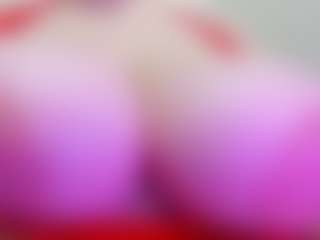 juliana-bigboobs's Live Sex Cam Show