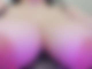 juliana-bigboobs's Live Sex Cam Show