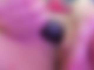 juliana-bigboobs's Live Sex Cam Show
