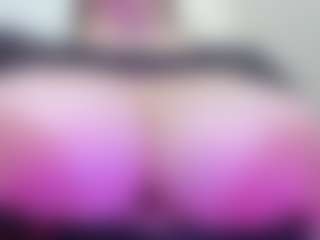 Live cam show with juliana-bigboobs - Latina Mature on xheatlive.com | colombia