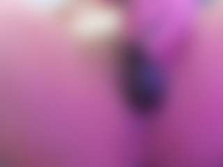 Live cam show with juliana-bigboobs - Green Eyes on Camsoda