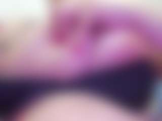 juliana-bigboobs's Live Sex Cam Show
