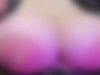 Live cam show with juliana-bigboobs - Moaning on livesuperchat.net