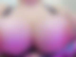 Live cam show with juliana-bigboobs - Mature on https://playwithruby.com