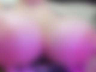 juliana-bigboobs's Live Sex Cam Show