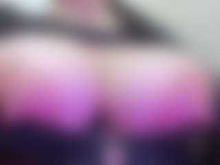 Live cam show with juliana-bigboobs - Moaning on Camsoda.co