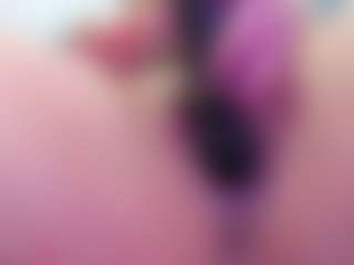 Live cam show with juliana-bigboobs - Green Eyes on Sweet Sext