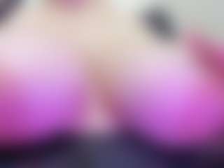 Live cam show with juliana-bigboobs - Mature on fuck-show.com
