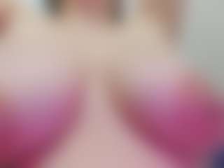 Live cam show with juliana-bigboobs - Shaved on SpankPalCams